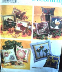 7236 16'' - 21'' SQUARE, FLANGE EMBELLISHED PILLOWS PATTERN
